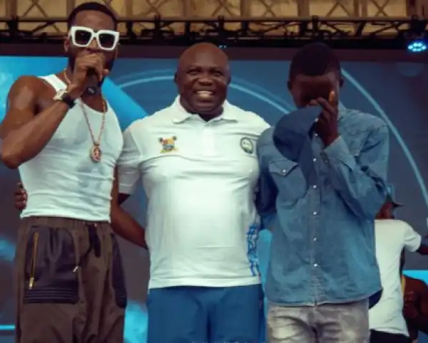 Dbanj, Gov. Ambode Help 26-Year Old Boy After He Dazzled At Lagos City Marathon